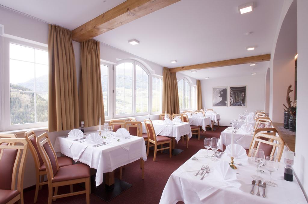 Hotel Alpenfriede 제르젠스 외부 사진